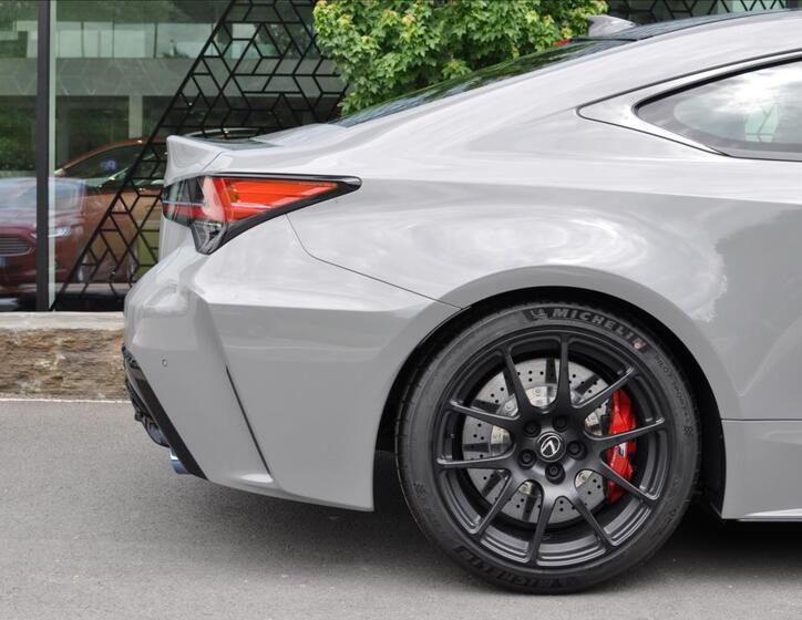 Lexus RC F 7