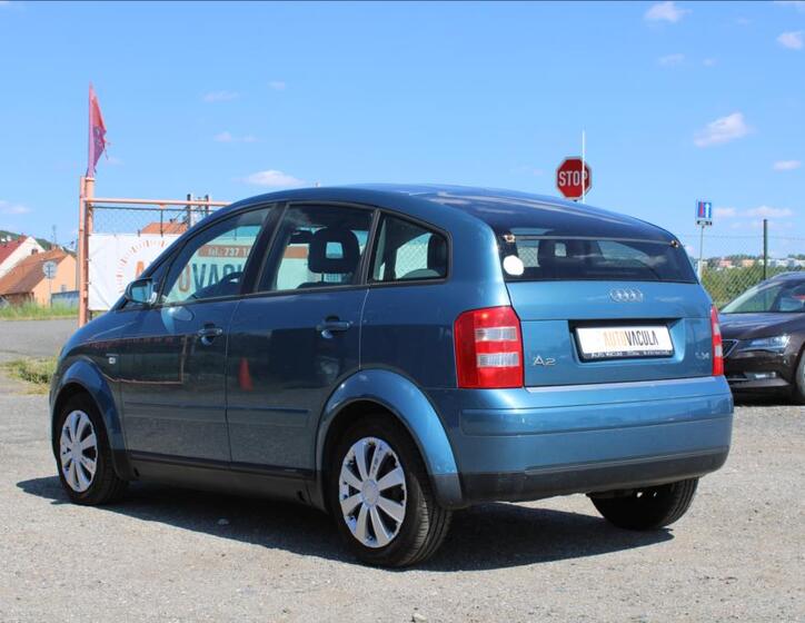 Audi A2 7
