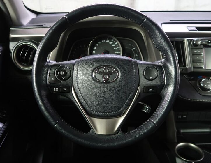 Toyota RAV4 14