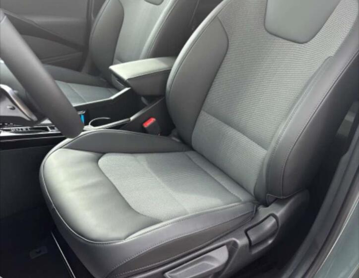 KIA Niro 8