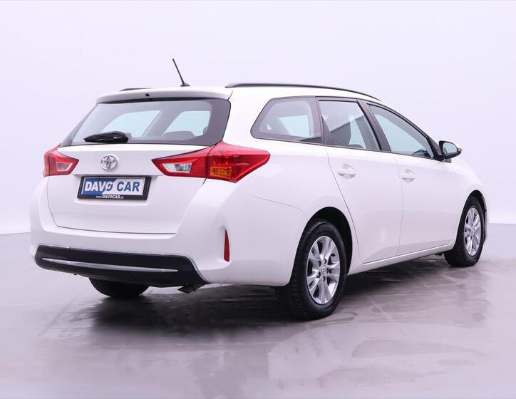 Toyota Auris 7