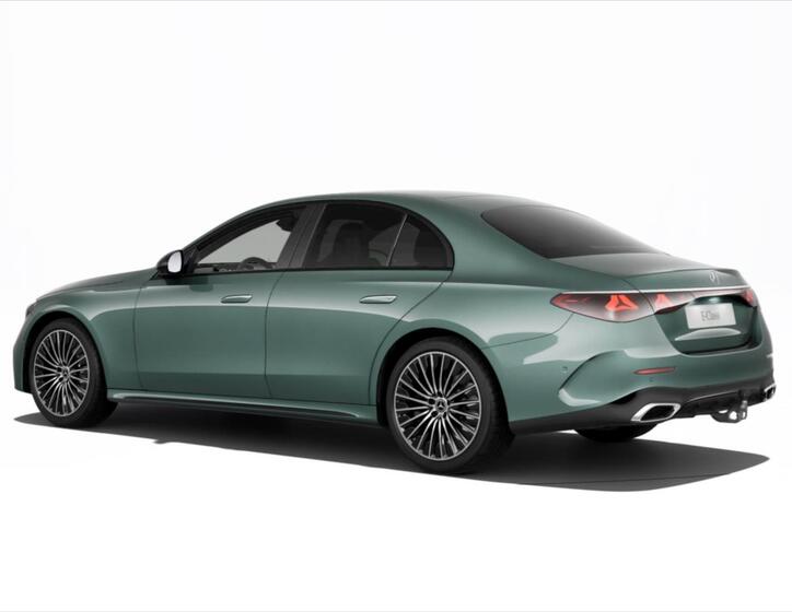 Mercedes-Benz Třídy E 4