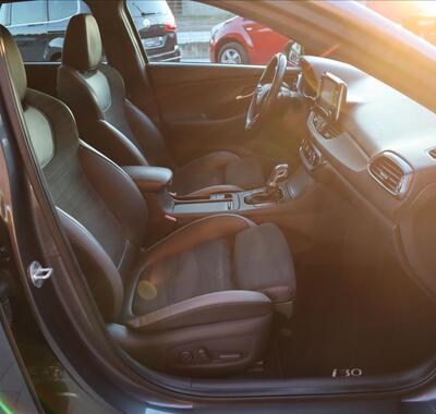 Hyundai i30 31