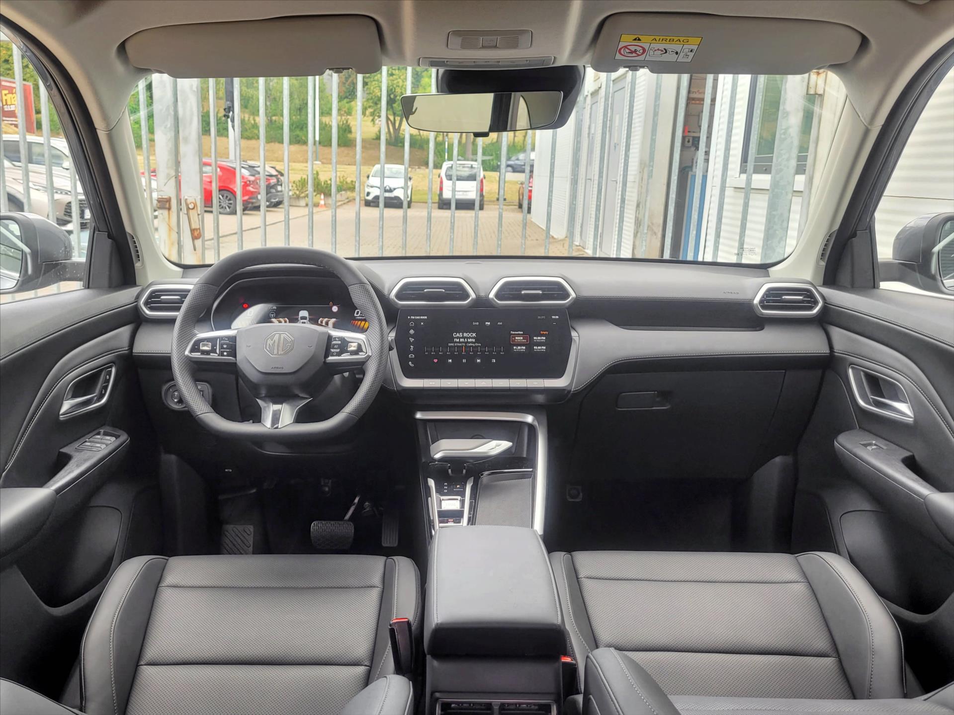MG ZS