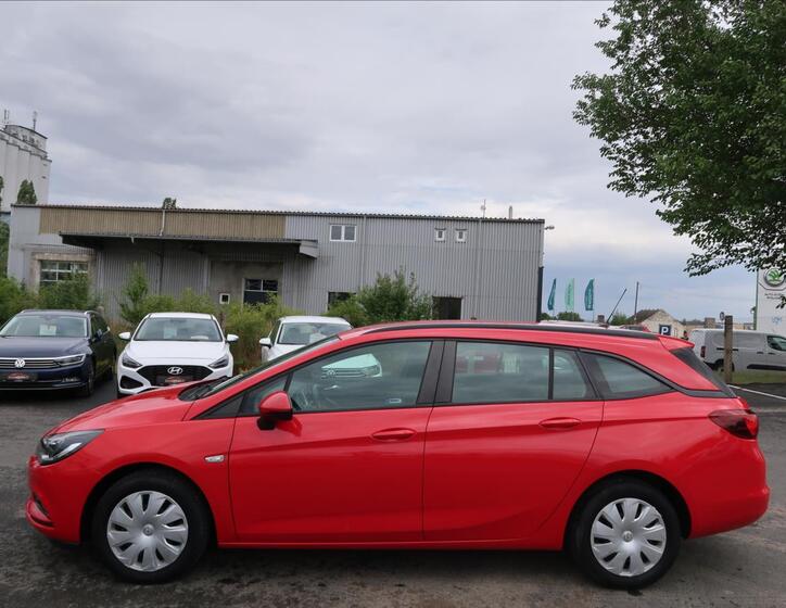 Opel Astra 6