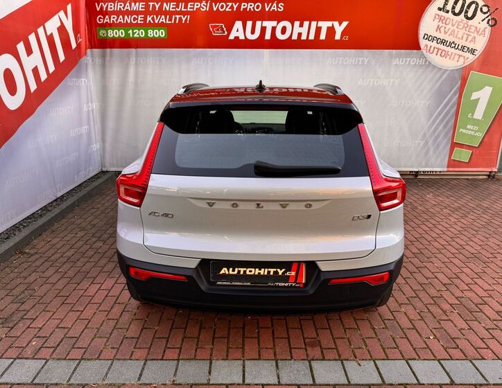 Volvo XC40 8