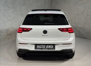Volkswagen Golf 9