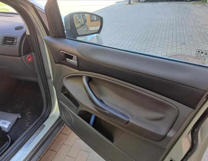 Ford Kuga 32