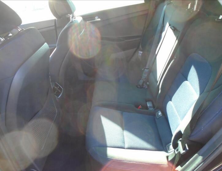 Hyundai Tucson 12