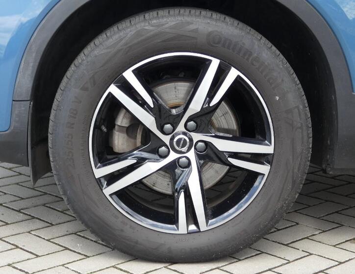 Volvo XC40 22
