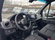 Mercedes-Benz Sprinter 9
