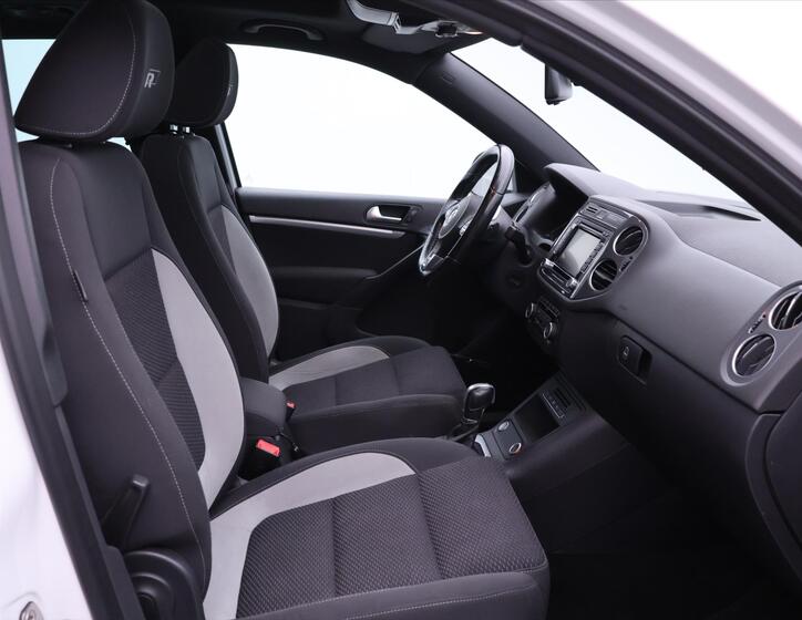 Volkswagen Tiguan 13
