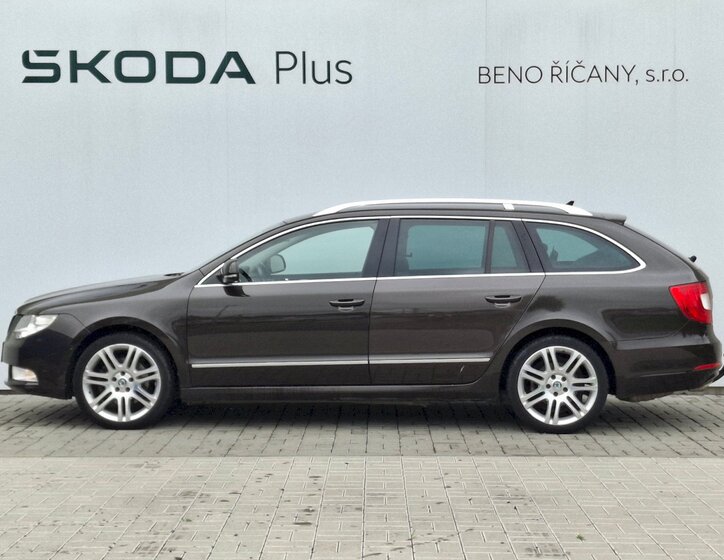 Škoda Superb 3