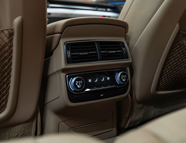 Audi Q7 19