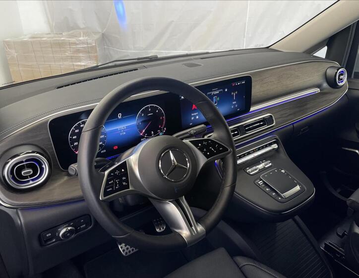 Mercedes-Benz Třídy V 9