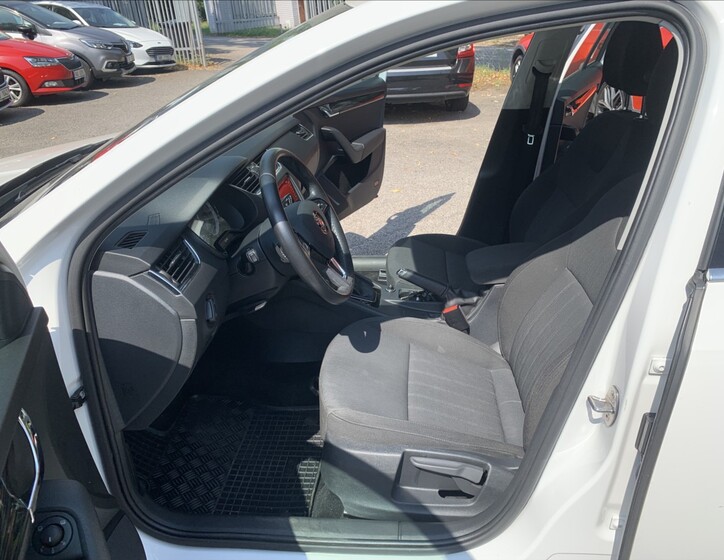 Škoda Octavia 13