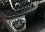 Renault Trafic 10