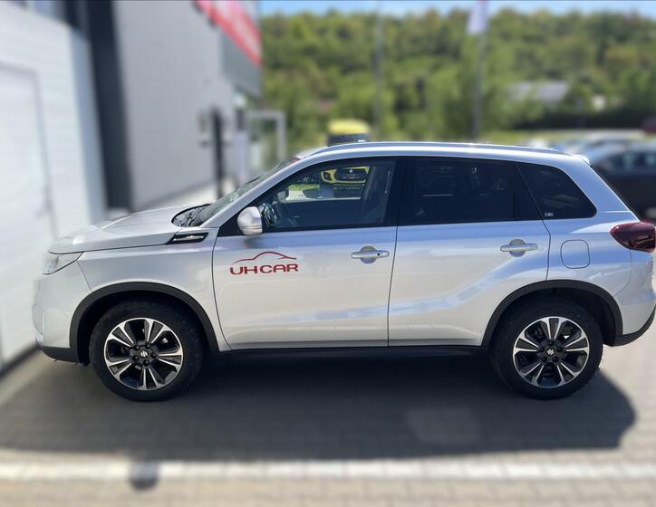 Suzuki Vitara 11