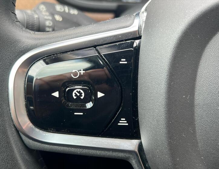 Volvo S90 14