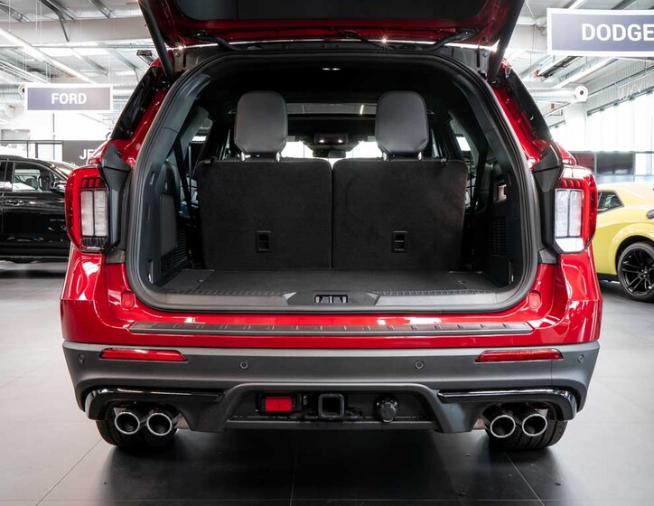 Ford Explorer 6