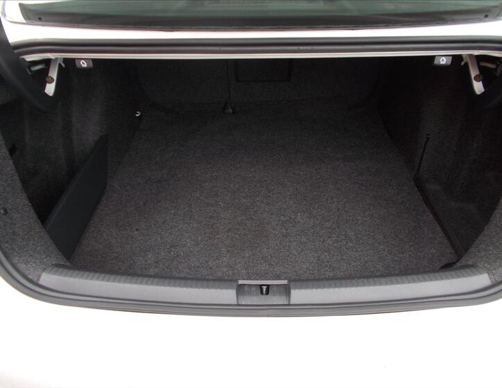 Volkswagen Jetta 13