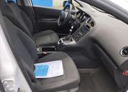 Peugeot 5008 8