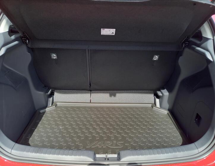 Toyota Yaris 11