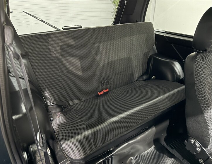 Lada Niva 15
