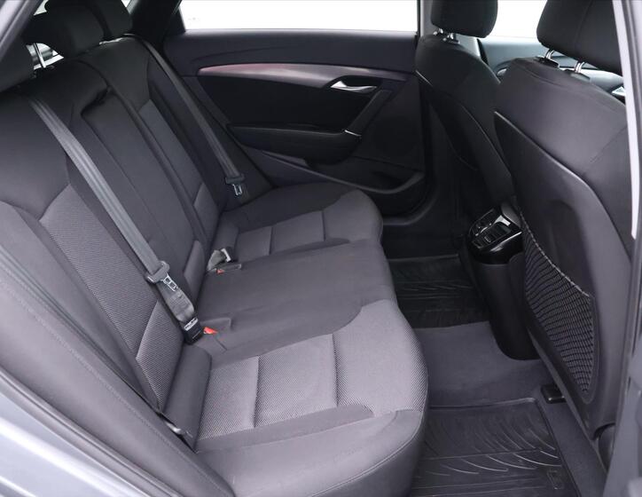 Hyundai i40 15