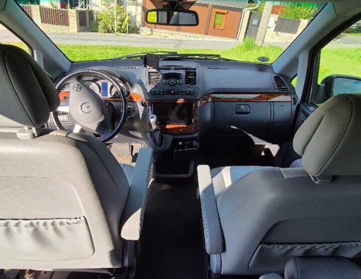 Mercedes-Benz Viano 5