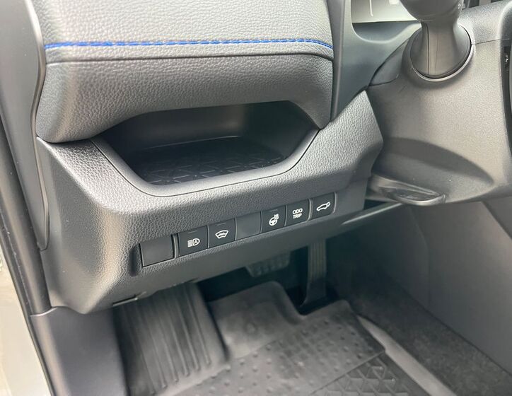Toyota RAV4 19
