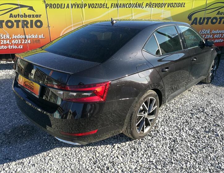 Škoda Superb 2