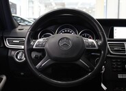 Mercedes-Benz Třídy E 9
