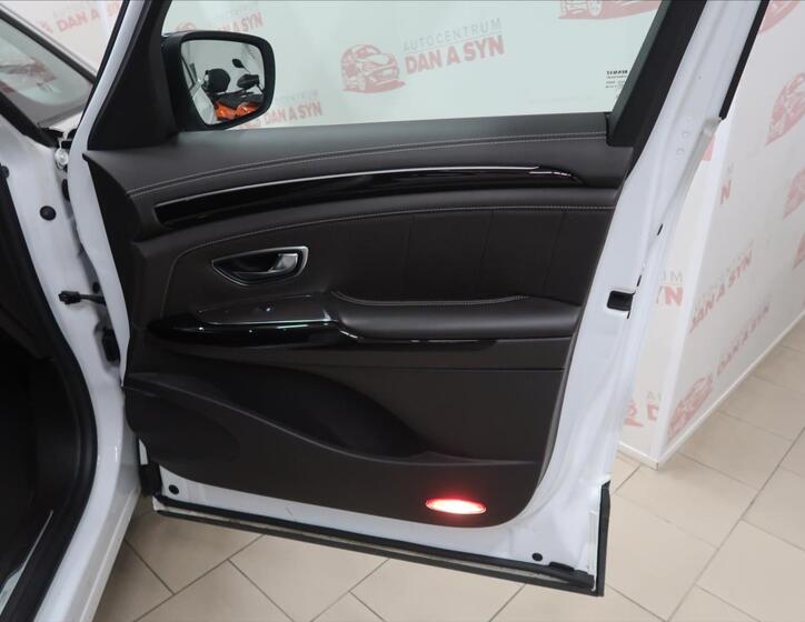 Renault Espace 12