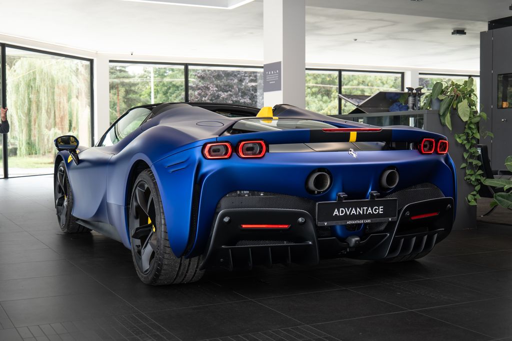 Ferrari SF90