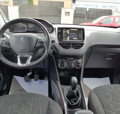 Peugeot 2008 25