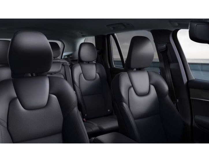 Volvo XC90 10
