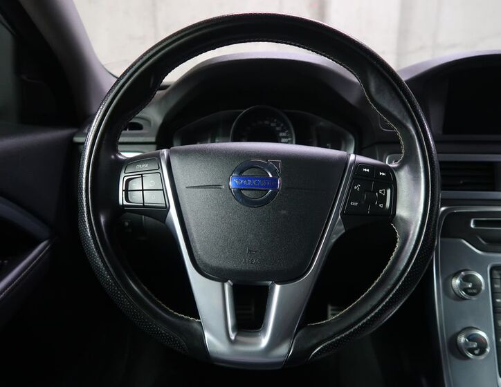 Volvo V70 14