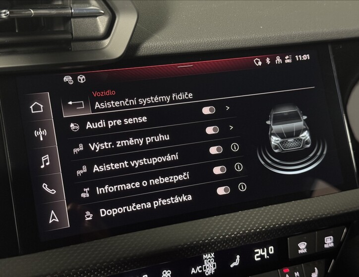 Audi RS 3 32