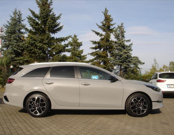 KIA Ceed 13