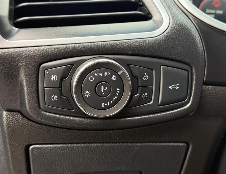 Ford Edge 12