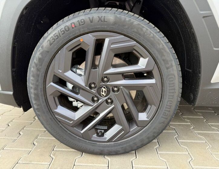 Hyundai Tucson 9