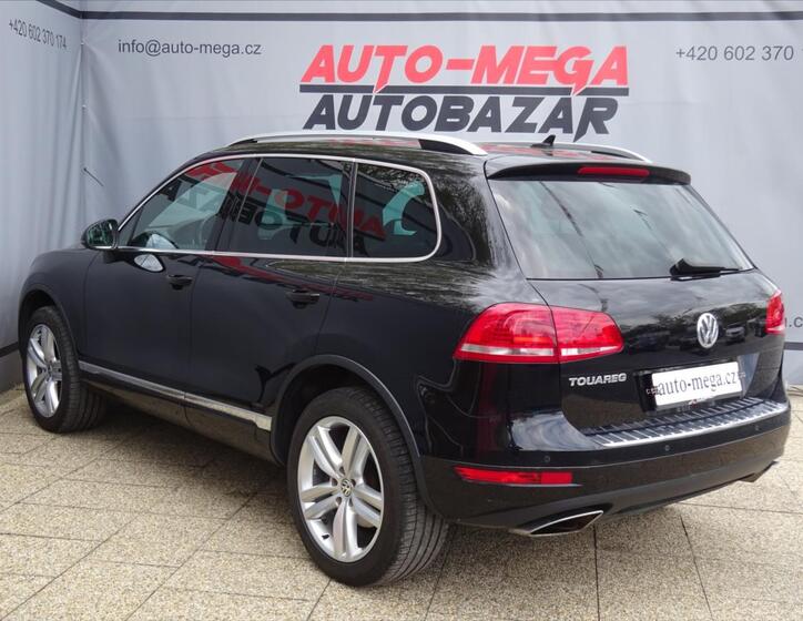 Volkswagen Touareg 8