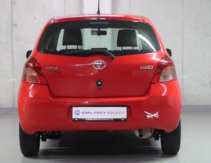 Toyota Yaris 6