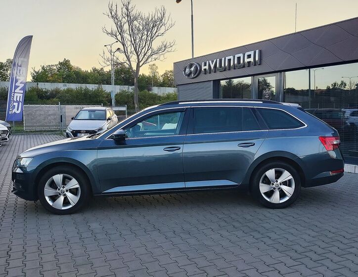Škoda Superb 8