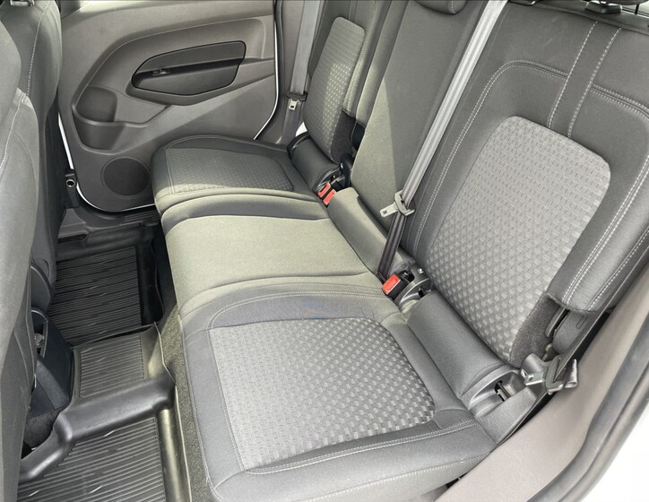 Ford Transit 18