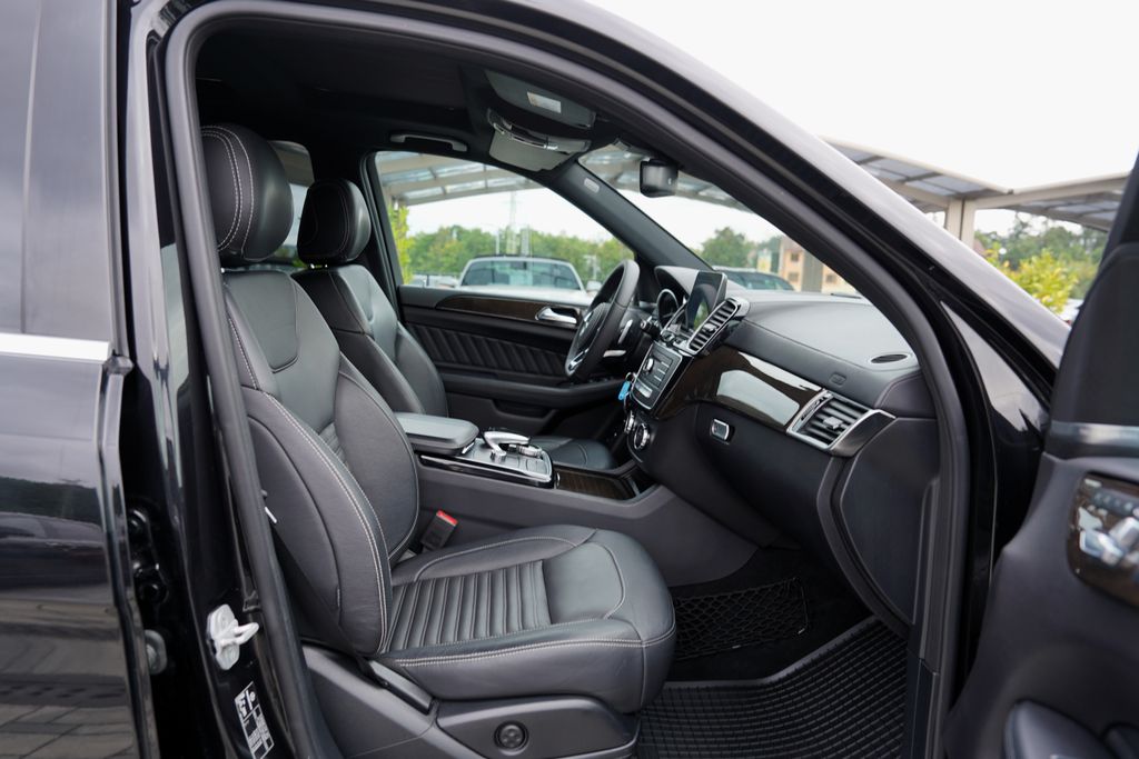 Mercedes-Benz GLS