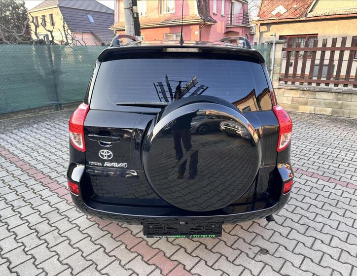 Toyota RAV4 4