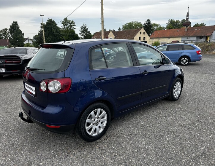 Volkswagen Golf Plus 8