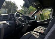 Nissan Interstar 10